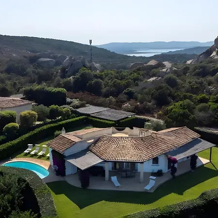 Maddalena Villa